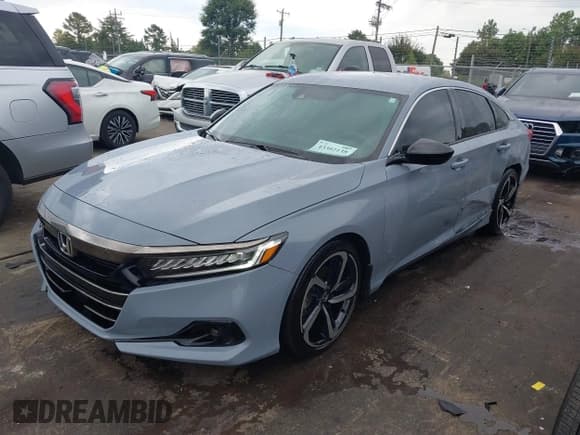 ✅ 2021 Honda Accord Sport • VIN: 1HGCV1F3XMA111047 • Лот: 43302138. Опубликован ранее на IAAI с пробегом 127 170 миль. Бесплатный доступ к архиву аукционных продаж из США и подробный отчёт об истории автомобиля на DreamBid. Изображение 18.