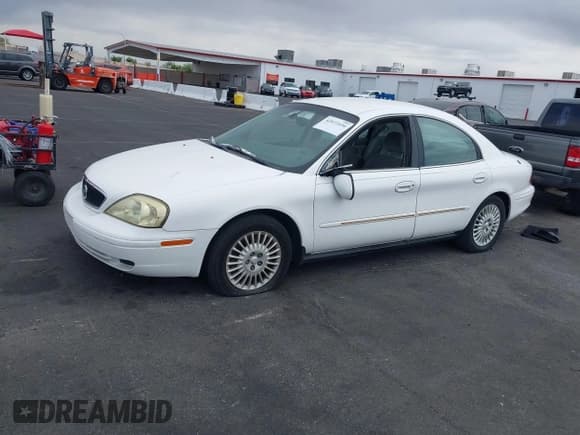 ✅ 2002 Mercury Sable GS • VIN: 1MEFM50U12G628060 • Lot: 42072436. Listed on IAAI with 139,336 mi. Free auction sales archive from the USA and detailed vehicle history report at DreamBid. Image 6.