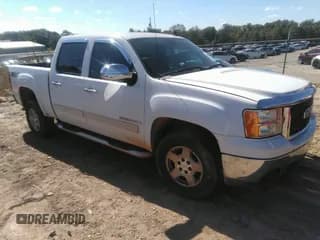 ✅ 2007 GMC Sierra 1500 SLE1 • VIN: 2GTEK13M871685903 • Lot: 43355977. Wystawiony na IAAI z przebiegiem 390 839 mil. Bezpłatny archiwum sprzedaży aukcyjnych z USA i szczegółowy raport historii pojazdu na DreamBid. Zdjęcie 1.