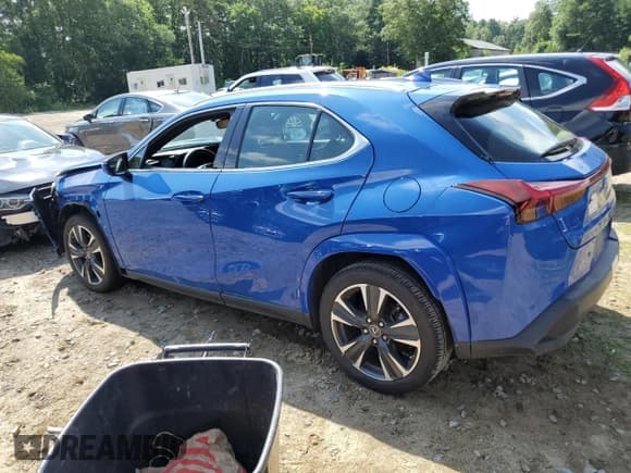 ✅ 2024 Lexus UX 250h Premium • VIN: JTHP9JBH4R2078505 • Lot: 61628455. Listed on Copart with 15,240 mi. Free auction sales archive from the USA and detailed vehicle history report at DreamBid. Image 2.