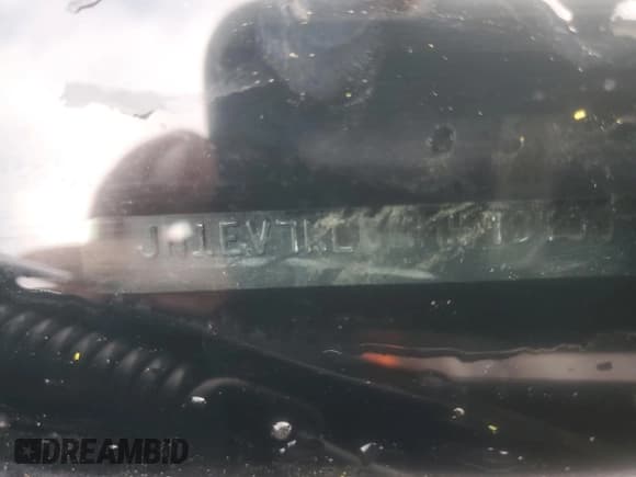 ✅ 2021 Infiniti Q60 Luxe • VIN: JN1EV7KL6MM470400 • Lot: 80089175. Listed on Copart with 30,918 mi. Free auction sales archive from the USA and detailed vehicle history report at DreamBid. Image 12.