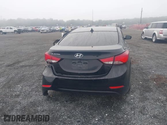 ✅ 2016 Hyundai Elantra SE • VIN: KMHDH4AE8GU541873 • Lot: 43302529. Listed on IAAI with 72,802 mi. Free auction sales archive from the USA and detailed vehicle history report at DreamBid. Image 16.