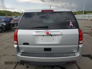 ✅ 2006 Saturn VUE • VIN: 5GZCZ33D96S889055 • Lot: 59216125. Wystawiony na Copart z przebiegiem 142 056 mil. Bezpłatny archiwum sprzedaży aukcyjnych z USA i szczegółowy raport historii pojazdu na DreamBid. Zdjęcie 6.