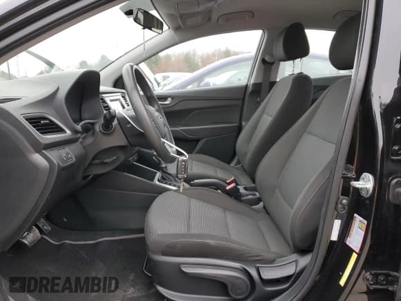 ✅ 2021 Hyundai Accent SE • VIN: 3KPC24A65ME128815 • Лот: 81166394. Опубликован ранее на Copart с пробегом 82 514 миль. Бесплатный доступ к архиву аукционных продаж из США и подробный отчёт об истории автомобиля на DreamBid. Изображение 7.