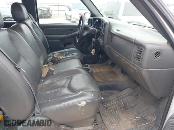 ✅ 2004 Chevrolet Silverado 2500HD • VIN: 1GBHC29U94E392193 • Лот: 41441538. Опубликован ранее на IAAI с пробегом 149 591 миль. Бесплатный доступ к архиву аукционных продаж из США и подробный отчёт об истории автомобиля на DreamBid. Изображение 5.