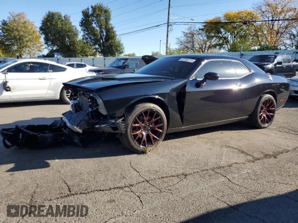 ✅ 2023 Dodge Challenger SXT • VIN: 2C3CDZAG2PH586812 • Лот: 87390715. Опубликован ранее на Copart с пробегом 17 714 миль. Бесплатный доступ к архиву аукционных продаж из США и подробный отчёт об истории автомобиля на DreamBid. Изображение 1.