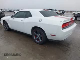 ✅ 2012 Dodge Challenger SXT Plus • VIN: 2C3CDYAG2CH294873 • Lot: 41443297. Wystawiony na IAAI z przebiegiem 143 761 mil. Bezpłatny archiwum sprzedaży aukcyjnych z USA i szczegółowy raport historii pojazdu na DreamBid. Zdjęcie 3.