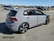 ✅ 2023 Volkswagen Golf GTI SE • VIN: WVWRA7CD4PW145979 • Лот: 84977595. Опубликован ранее на Copart с пробегом 32 041 миль. Бесплатный доступ к архиву аукционных продаж из США и подробный отчёт об истории автомобиля на DreamBid. Изображение 3.