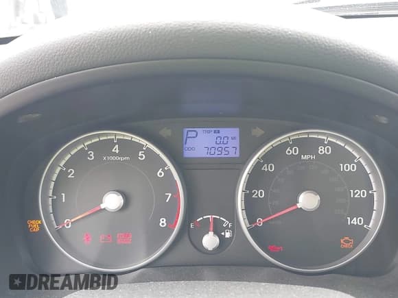 ✅ 2010 Hyundai Accent GLS • VIN: KMHCN4AC8AU490014 • Лот: 42555618. Опубликован ранее на IAAI с пробегом 70 957 миль. Бесплатный доступ к архиву аукционных продаж из США и подробный отчёт об истории автомобиля на DreamBid. Изображение 7.