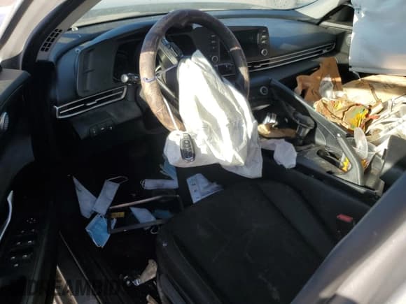 ✅ 2021 Hyundai Elantra SEL • VIN: 5NPLM4AG6MH010223 • Lot: 87454145. Listed on Copart with Not provided. Free auction sales archive from the USA and detailed vehicle history report at DreamBid. Image 8.