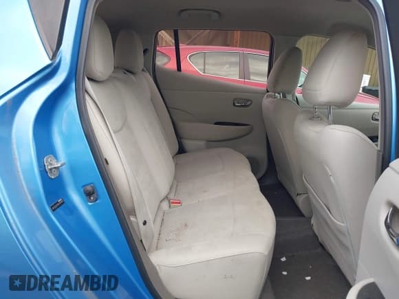 ✅ 2011 Nissan LEAF SL-e • VIN: JN1AZ0CP0BT004959 • Лот: 42620612. Опубликован ранее на IAAI с пробегом 79 335 миль. Бесплатный доступ к архиву аукционных продаж из США и подробный отчёт об истории автомобиля на DreamBid. Изображение 8.