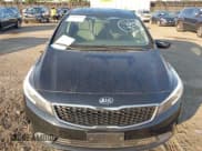 ✅ 2017 Kia Forte LX • VIN: 3KPFL4A72HE055864 • Lot: 43004784. Wystawiony na IAAI z przebiegiem Nie podano. Bezpłatny archiwum sprzedaży aukcyjnych z USA i szczegółowy raport historii pojazdu na DreamBid. Zdjęcie 6.