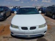 ✅ 2001 Pontiac Grand Prix SE • VIN: 1G2WK52J11F151830 • Lot: 42355528. Wystawiony na IAAI z przebiegiem 176 070 mil. Bezpłatny archiwum sprzedaży aukcyjnych z USA i szczegółowy raport historii pojazdu na DreamBid. Zdjęcie 12.