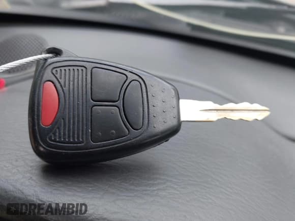 ✅ 2007 Jeep Liberty Limited • VIN: 1J4GL58K77W693479 • Lot: 42739904. Listed on IAAI with 237,258 mi. Free auction sales archive from the USA and detailed vehicle history report at DreamBid. Image 11.