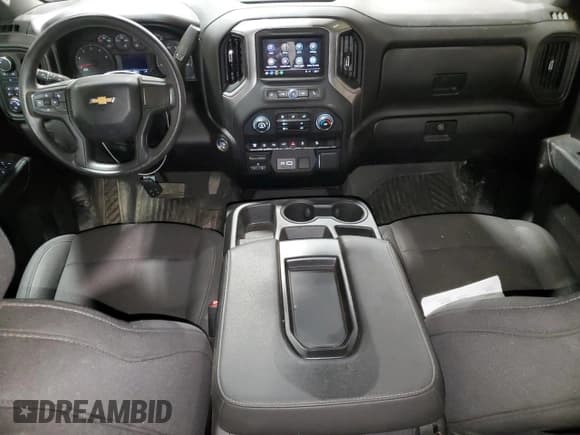 ✅ 2024 Chevrolet Silverado 2500HD Custom • VIN: 1GC4YMEY7RF339767 • Лот: 86701595. Опубликован ранее на Copart с пробегом 9 840 миль. Бесплатный доступ к архиву аукционных продаж из США и подробный отчёт об истории автомобиля на DreamBid. Изображение 8.