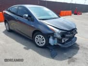 ✅ 2018 Toyota Prius Two • VIN: JTDKBRFU7J3060603 • Lot: 42359586. Wystawiony na IAAI z przebiegiem 102 042 mil. Bezpłatny archiwum sprzedaży aukcyjnych z USA i szczegółowy raport historii pojazdu na DreamBid. Zdjęcie 1.