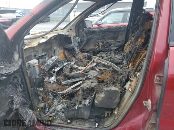 ✅ 2010 GMC Acadia SLE • VIN: 1GKLVLED3AJ180909 • Lot: 55938005. Wystawiony na Copart z przebiegiem Nie podano. Bezpłatny archiwum sprzedaży aukcyjnych z USA i szczegółowy raport historii pojazdu na DreamBid. Zdjęcie 7.