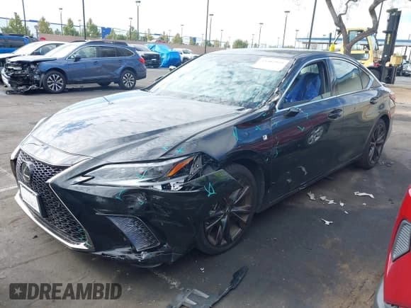 ✅ 2022 Lexus ES 350 F Sport • VIN: 58AGZ1B1XNU122918 • Лот: 43502959. Опубликован ранее на IAAI с пробегом 39 943 миль. Бесплатный доступ к архиву аукционных продаж из США и подробный отчёт об истории автомобиля на DreamBid. Изображение 2.