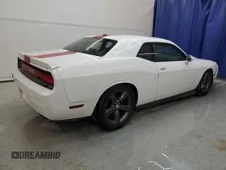 ✅ 2014 Dodge Challenger Rallye Redline • VIN: 2C3CDYAG8EH100480 • Lot: 71097734. Wystawiony na Copart z przebiegiem 141 841 mil. Bezpłatny archiwum sprzedaży aukcyjnych z USA i szczegółowy raport historii pojazdu na DreamBid. Zdjęcie 3.
