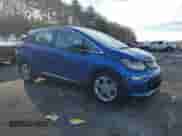 2019 Chevrolet Bolt EV LT z VIN 1G1FY6S05K4102496, wystawiony jako Copart lot #45402344 z przebiegiem 59 281 mil mil oraz . Historia ofert i sprzedaży dostępna na DreamBid. Obrazek 4.