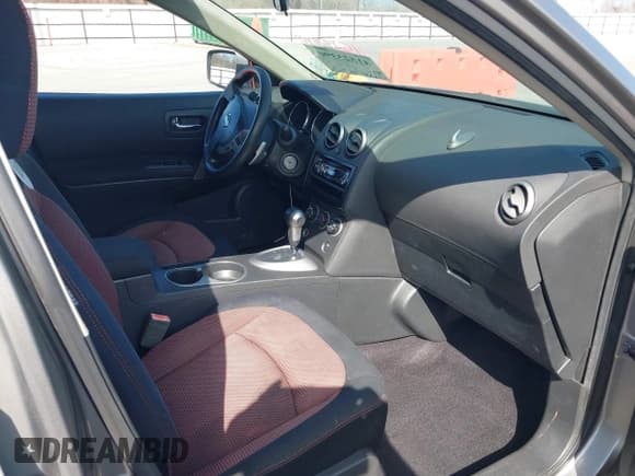 ✅ 2008 Nissan Rogue SL • VIN: JN8AS58T08W017128 • Lot: 41523390. Wystawiony na IAAI z przebiegiem 158 281 mil. Bezpłatny archiwum sprzedaży aukcyjnych z USA i szczegółowy raport historii pojazdu na DreamBid. Zdjęcie 5.