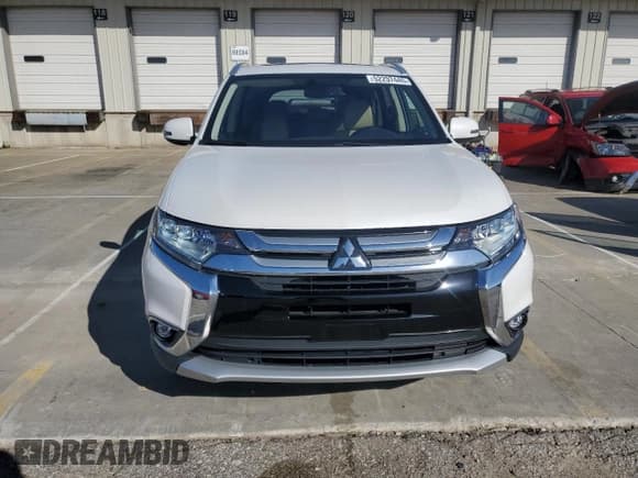 ✅ 2017 Mitsubishi Outlander GT • VIN: JA4JZ4AX8HZ003078 • Lot: 52297445. Wystawiony na Copart z przebiegiem 121 470 mil. Bezpłatny archiwum sprzedaży aukcyjnych z USA i szczegółowy raport historii pojazdu na DreamBid. Zdjęcie 5.