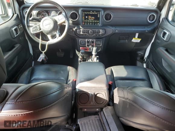 ✅ 2020 Jeep Wrangler Unlimited Recon • VIN: 1C4HJXFN4LW304073 • Lot: 80321705. Listed on Copart with 32,894 mi. Free auction sales archive from the USA and detailed vehicle history report at DreamBid. Image 8.