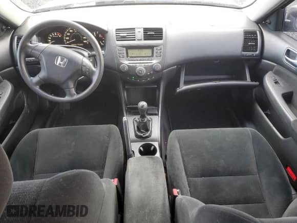 2007 Honda Accord VP с VIN 1HGCM55117A030596, выставлен на аукционе Copart как лот 46146765 с пробегом 239 260 миль миль и Списание • Salvage title. История ставок и продаж доступна на DreamBid. Изображение 8.