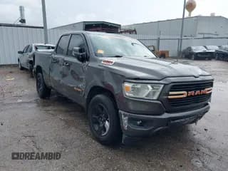 ✅ 2021 Ram 1500 Big Horn • VIN: 1C6RRFBG4MN732254 • Lot: 41140947. Wystawiony na IAAI z przebiegiem 76 166 mil. Bezpłatny archiwum sprzedaży aukcyjnych z USA i szczegółowy raport historii pojazdu na DreamBid. Zdjęcie 1.