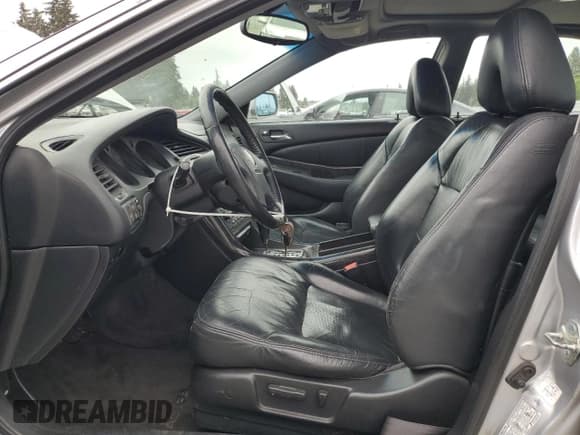 ✅ 2002 Acura TL Type S • VIN: 19UUA56902A058982 • Лот: 57088105. Опубликован ранее на Copart с пробегом 196 509 миль. Бесплатный доступ к архиву аукционных продаж из США и подробный отчёт об истории автомобиля на DreamBid. Изображение 7.