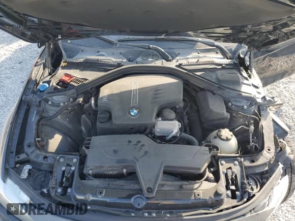 ✅ 2017 BMW 3 Series 320i • VIN: WBA8E1G34HNU16087 • Лот: 81162315. Опубликован ранее на Copart с пробегом Не указан. Бесплатный доступ к архиву аукционных продаж из США и подробный отчёт об истории автомобиля на DreamBid. Изображение 11.