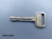 ✅ 2004 Toyota Camry LE • VIN: 4T1BE32K74U870543 • Lot: 43424736. Wystawiony na IAAI z przebiegiem 236 015 mil. Bezpłatny archiwum sprzedaży aukcyjnych z USA i szczegółowy raport historii pojazdu na DreamBid. Zdjęcie 11.