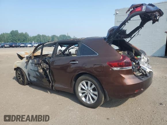 ✅ 2014 Toyota Venza LE • VIN: 4T3BA3BB7EU052105 • Lot: 64283715. Listed on Copart with Not provided. Free auction sales archive from the USA and detailed vehicle history report at DreamBid. Image 2.