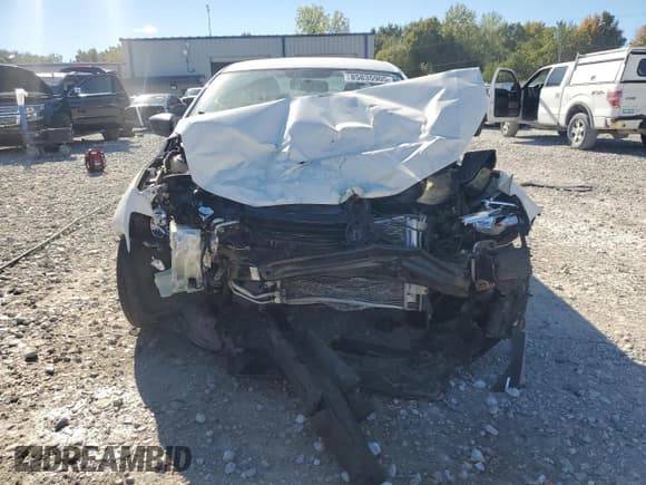 ✅ 2011 Volkswagen Jetta • VIN: 3VW2K7AJ8BM374176 • Lot: 85835905. Wystawiony na Copart z przebiegiem Nie podano. Bezpłatny archiwum sprzedaży aukcyjnych z USA i szczegółowy raport historii pojazdu na DreamBid. Zdjęcie 5.