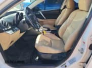 ✅ 2011 Mazda 3 S Grand Touring • VIN: JM1BL1M57B1368071 • Лот: 84242485. Опубликован ранее на Copart с пробегом 134 767 миль. Бесплатный доступ к архиву аукционных продаж из США и подробный отчёт об истории автомобиля на DreamBid. Изображение 7.