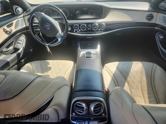 ✅ 2016 Mercedes-Benz S • VIN: WDDUX7GB5GA189168 • Лот: 80877305. Опубликован ранее на Copart с пробегом 79 748 миль. Бесплатный доступ к архиву аукционных продаж из США и подробный отчёт об истории автомобиля на DreamBid. Изображение 8.