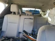 ✅ 2015 Toyota Highlander LE Plus • VIN: 5TDBKRFH0FS086145 • Lot: 93480645. Wystawiony na Copart z przebiegiem 101 424 mil. Bezpłatny archiwum sprzedaży aukcyjnych z USA i szczegółowy raport historii pojazdu na DreamBid. Zdjęcie 10.