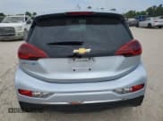 ✅ 2017 Chevrolet Bolt EV LT • VIN: 1G1FW6S01H4189165 • Lot: 68076974. Wystawiony na Copart z przebiegiem 99 913 mil. Bezpłatny archiwum sprzedaży aukcyjnych z USA i szczegółowy raport historii pojazdu na DreamBid. Zdjęcie 6.
