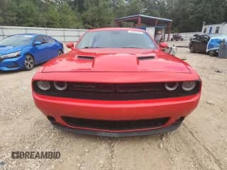 ✅ 2015 Dodge Challenger SXT Plus • VIN: 2C3CDZBG6FH911183 • Lot: 87022375. Wystawiony na Copart z przebiegiem Nie podano. Bezpłatny archiwum sprzedaży aukcyjnych z USA i szczegółowy raport historii pojazdu na DreamBid. Zdjęcie 5.
