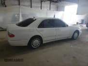 ✅ 2001 Mercedes-Benz E 320 • VIN: WDBJF65JX1B306960 • Лот: 63788935. Опубликован ранее на Copart с пробегом 104 765 миль. Бесплатный доступ к архиву аукционных продаж из США и подробный отчёт об истории автомобиля на DreamBid. Изображение 3.