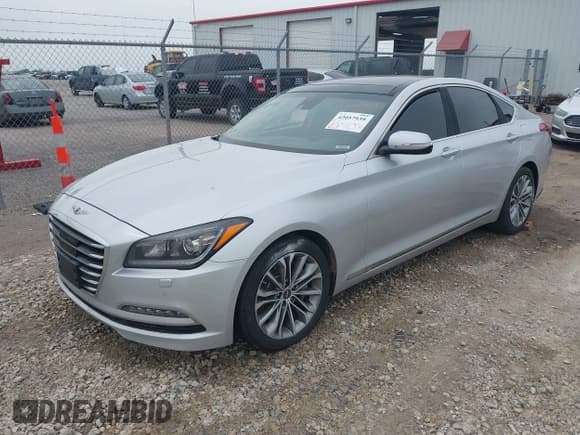 ✅ 2017 Genesis G80 3.8L • VIN: KMHGN4JE7HU178165 • Lot: 42057939. Wystawiony na IAAI z przebiegiem 81 517 mil. Bezpłatny archiwum sprzedaży aukcyjnych z USA i szczegółowy raport historii pojazdu na DreamBid. Zdjęcie 18.