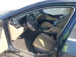 ✅ 2013 Hyundai Azera • VIN: KMHFH4JG6DA233205 • Лот: 41643389. Опубликован ранее на IAAI с пробегом 200 842 миль. Бесплатный доступ к архиву аукционных продаж из США и подробный отчёт об истории автомобиля на DreamBid. Изображение 5.