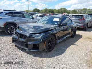 ✅ 2025 BMW M2 • VIN: 3MF23DM07S8E91884 • Lot: 43295129. Wystawiony na IAAI z przebiegiem 4 776 mil. Bezpłatny archiwum sprzedaży aukcyjnych z USA i szczegółowy raport historii pojazdu na DreamBid. Zdjęcie 2.