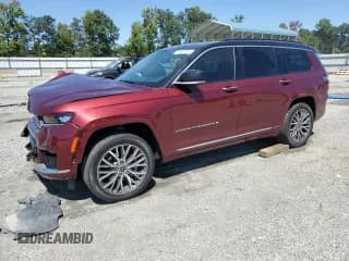 ✅ 2024 Jeep Grand Cherokee Summit • VIN: 1C4RJKEG5R8626180 • Lot: 70691975. Listed on Copart with 7,324 mi. Free auction sales archive from the USA and detailed vehicle history report at DreamBid. Image 1.