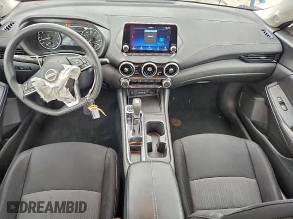 ✅ 2024 Nissan Sentra SV • VIN: 3N1AB8CV5RY297230 • Lot: 94758915. Listed on Copart with 39,622 mi. Free auction sales archive from the USA and detailed vehicle history report at DreamBid. Image 8.