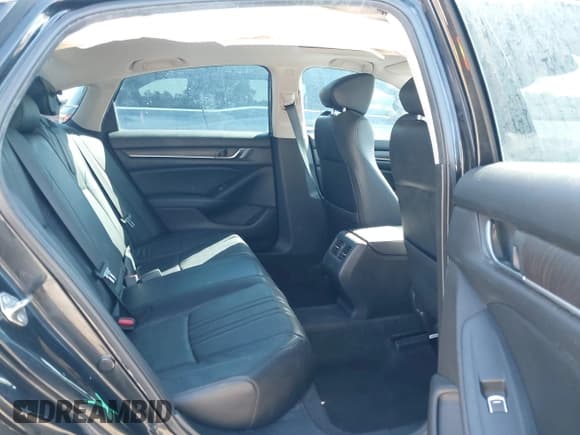 ✅ 2018 Honda Accord EX-L • VIN: 1HGCV2F53JA006255 • Lot: 43440464. Listed on IAAI with 79,404 mi. Free auction sales archive from the USA and detailed vehicle history report at DreamBid. Image 8.