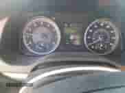 ✅ 2020 Hyundai Elantra SE • VIN: 5NPD74LF8LH509992 • Lot: 75617994. Wystawiony na Copart z przebiegiem 71 232 mil mil. Skorzystaj z bezpłatnego archiwum sprzedaży aukcyjnych z USA i zobacz szczegółowy raport historii pojazdu na DreamBid. Zdjęcie 9.