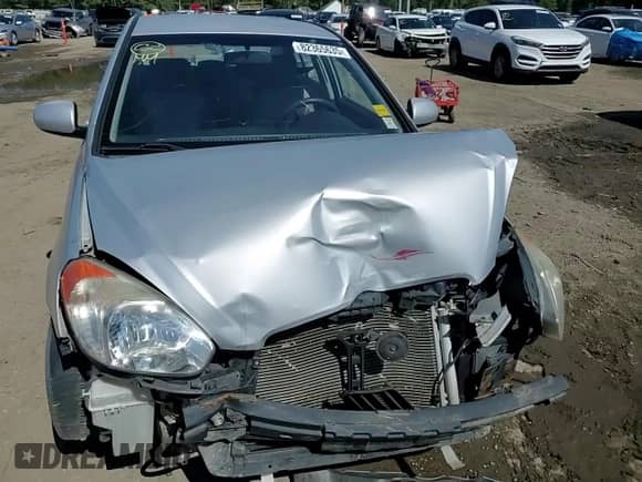 2010 Hyundai Accent GLS with VIN KMHCN4AC4AU495212, listed as a Copart auction lot 82365635 with 134,785 mi miles and Salvage title. Bid and sale history available at DreamBid. Image 13.