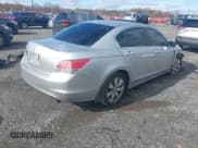 ✅ 2009 Honda Accord EX-L • VIN: 1HGCP26839A001587 • Lot: 43653720. Wystawiony na IAAI z przebiegiem 170 357 mil. Bezpłatny archiwum sprzedaży aukcyjnych z USA i szczegółowy raport historii pojazdu na DreamBid. Zdjęcie 4.