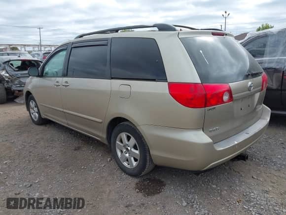 2009 Toyota Sienna CE z VIN 5TDZK23C49S254730, wystawiony jako IAAI lot #43262449 z przebiegiem 181 939 mil mil oraz . Historia ofert i sprzedaży dostępna na DreamBid. Obrazek 3.